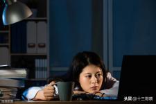 微电影剧本怎么写（抗疫微电影剧本大纲）