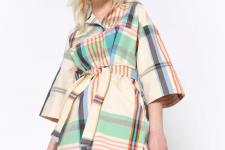 杨幂 臭脚（杨幂1w的臭脚鞋认真的）