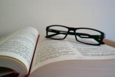 一个人安静淡然句子（安静淡然的唯美句子）