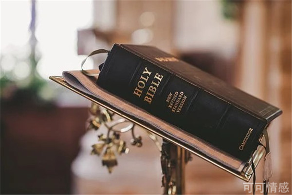 适合想分手但是又没分的说说带图片三